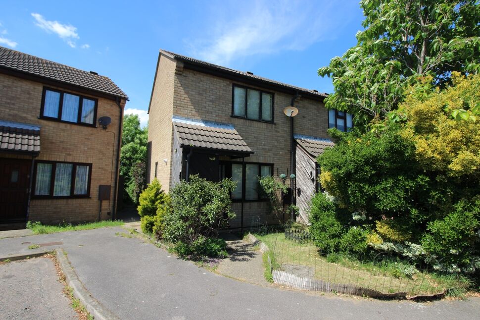 Main image of 1 bedroom Mid Terrace House for sale, Harebell Way, Suffolk, NR33