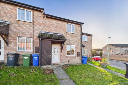 Harebell Way, 2 bedroom Mid Terrace House for sale, &pound;135,000