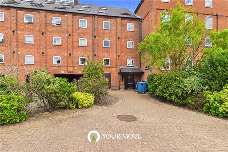 Swonnells Walk, 1 bedroom Flat to rent, &pound;625 pcm