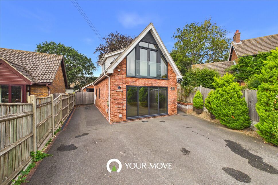 Main image of 3 bedroom Detached House for sale, Gilpin Road, Lowestoft, Suffolk, NR32