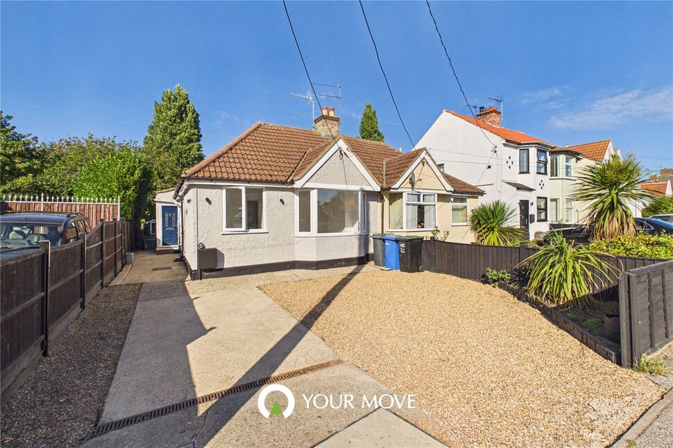 Main image of 3 bedroom Semi Detached Bungalow for sale, Stradbroke Road, Lowestoft, Suffolk, NR33