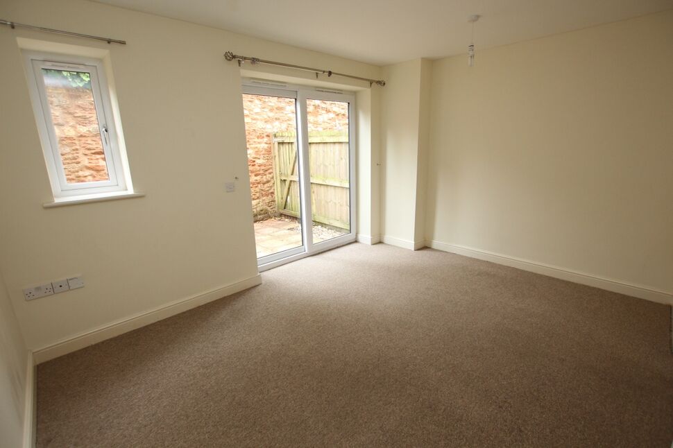 Lounge / Dining Room