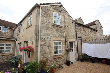 The Street, 1 bedroom  Flat to rent, £750 pcm