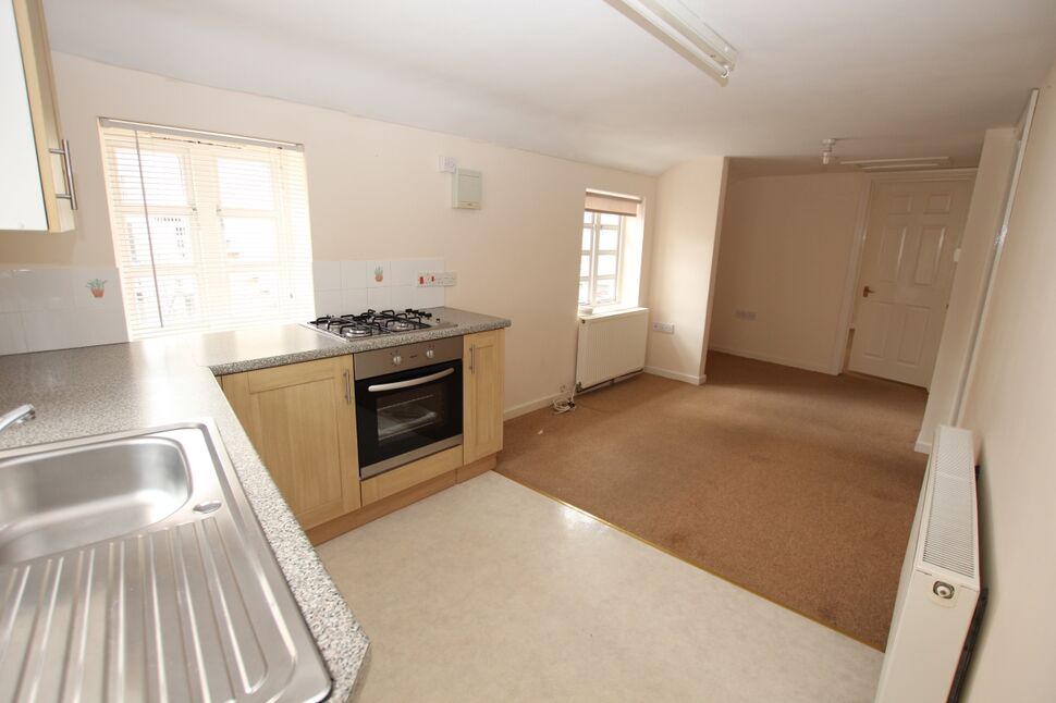 Open Plan Living Room / Kitchen
