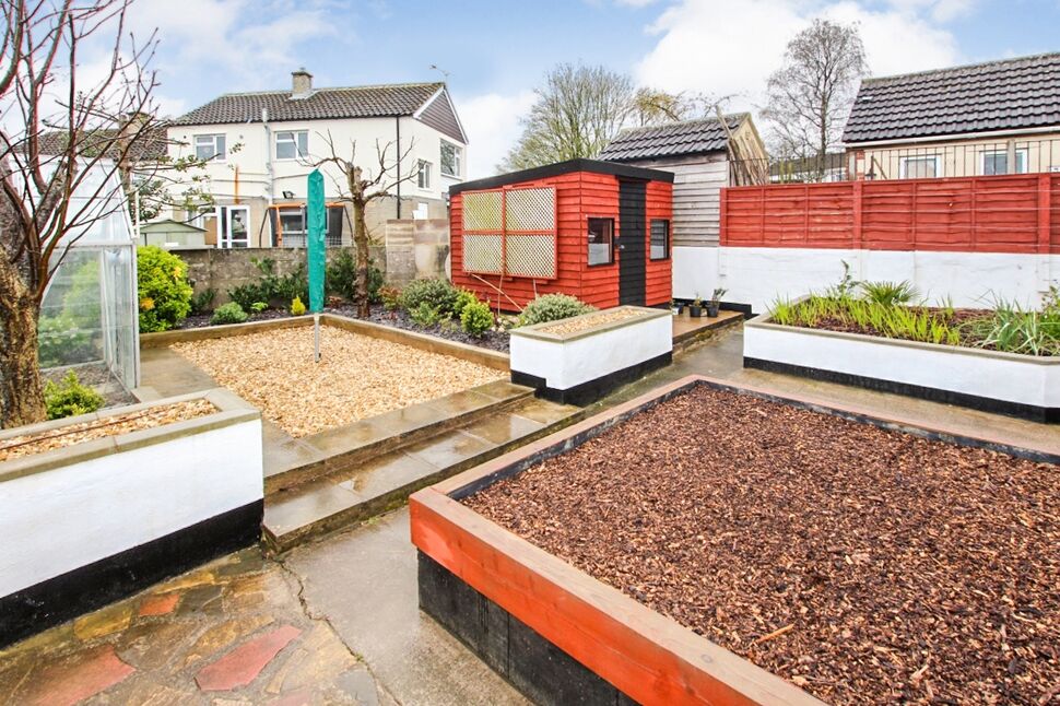 Front And Rear Gardens