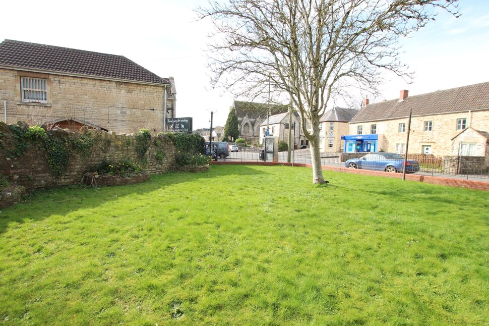 Communal Front Garden