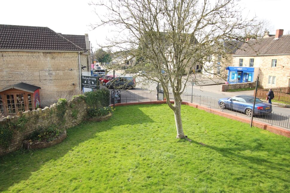 Communal Front Garden