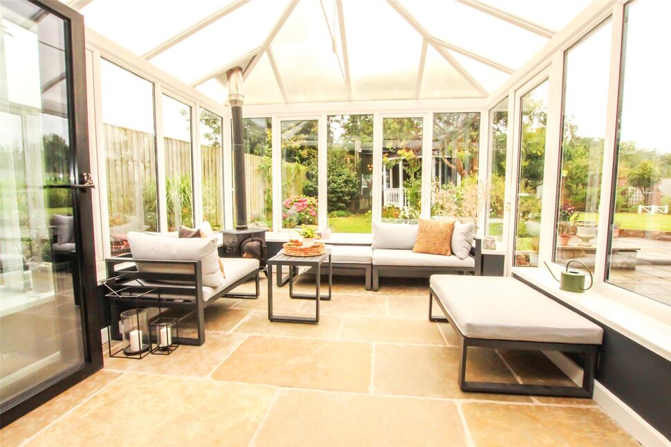 5 bedroom Detached House for sale, Lynton Road, Midsomer Norton, BA3