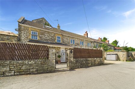 4 bedroom End Terrace House for sale
