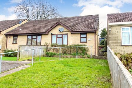 Orchard Gardens, 1 bedroom Semi Detached Bungalow for sale, £190,000
