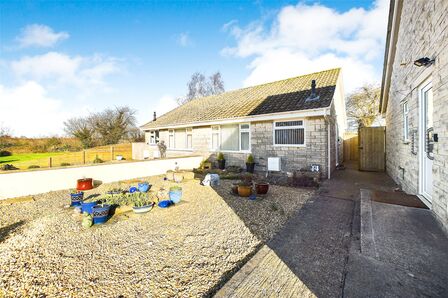 2 bedroom Semi Detached Bungalow for sale