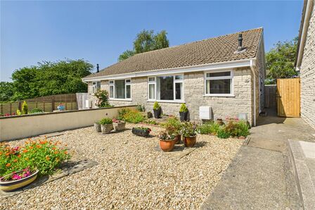 Shelley Road, 2 bedroom Semi Detached Bungalow for sale, £279,950