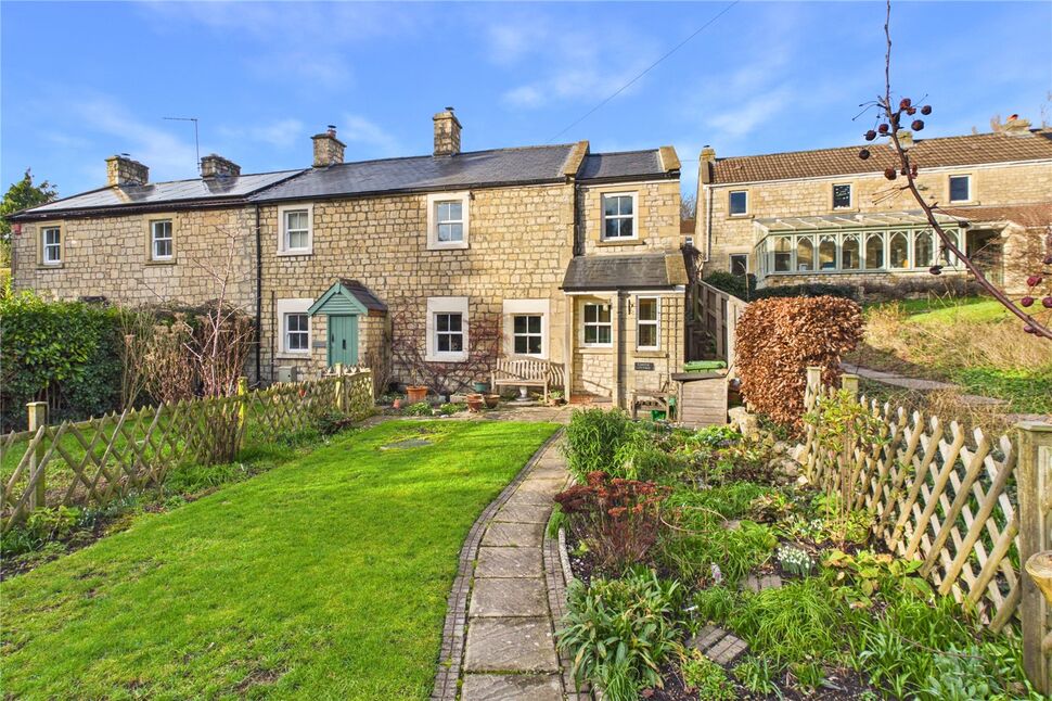 2 bedroom End Terrace House for sale