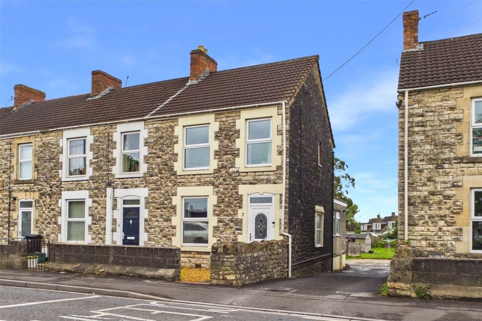 2 bedroom End Terrace House for sale