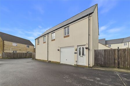 2 bedroom Detached Flat for sale
