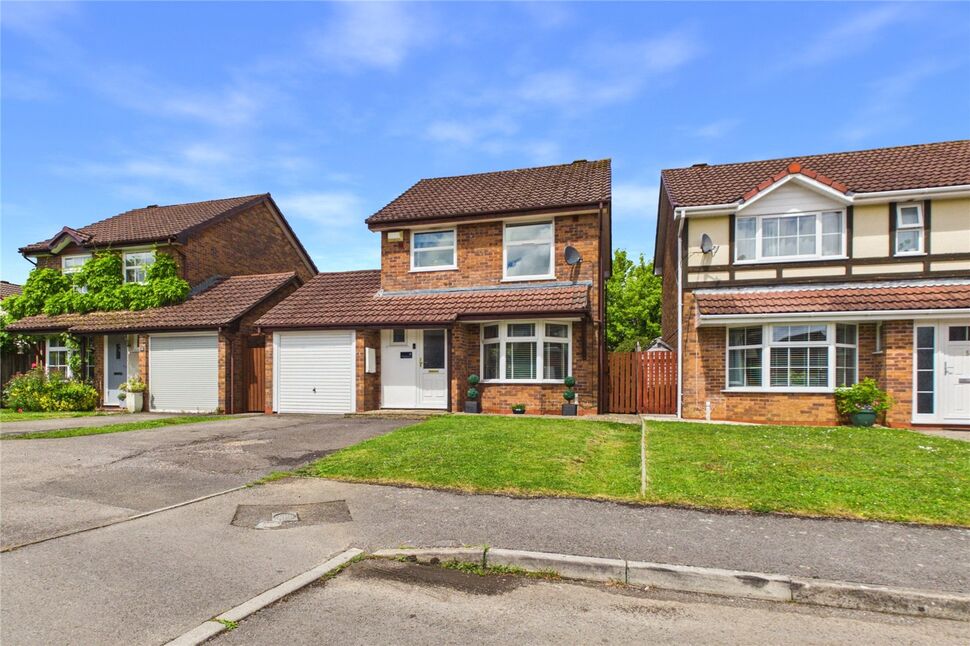 3 bedroom Detached House for sale