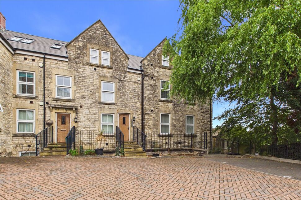 Main image of 2 bedroom Flat for sale, Heal House, High Street, Somerset, BS39