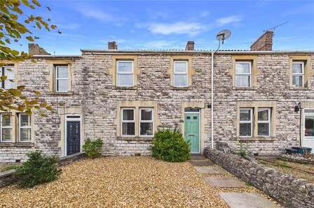 3 bedroom Mid Terrace House for sale