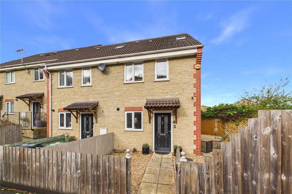 3 bedroom End Terrace House for sale