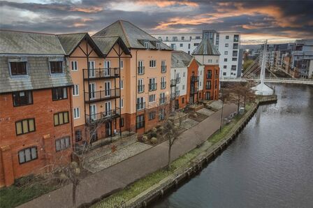 Sidestrand Wherry Road, 2 bedroom Flat for sale, &pound;185,000