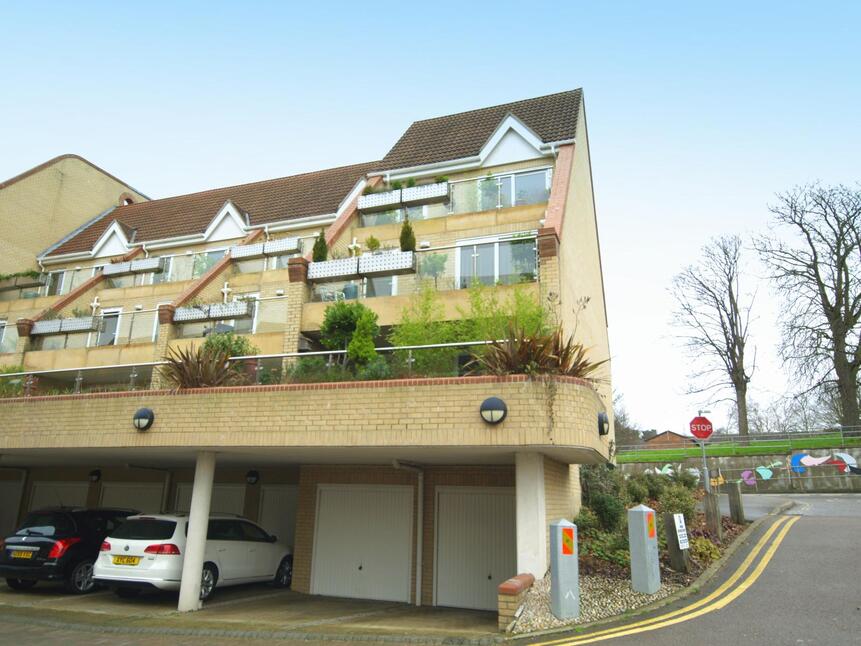 Main image of 4 bedroom  House to rent, St. James Meadow, Norwich, NR3