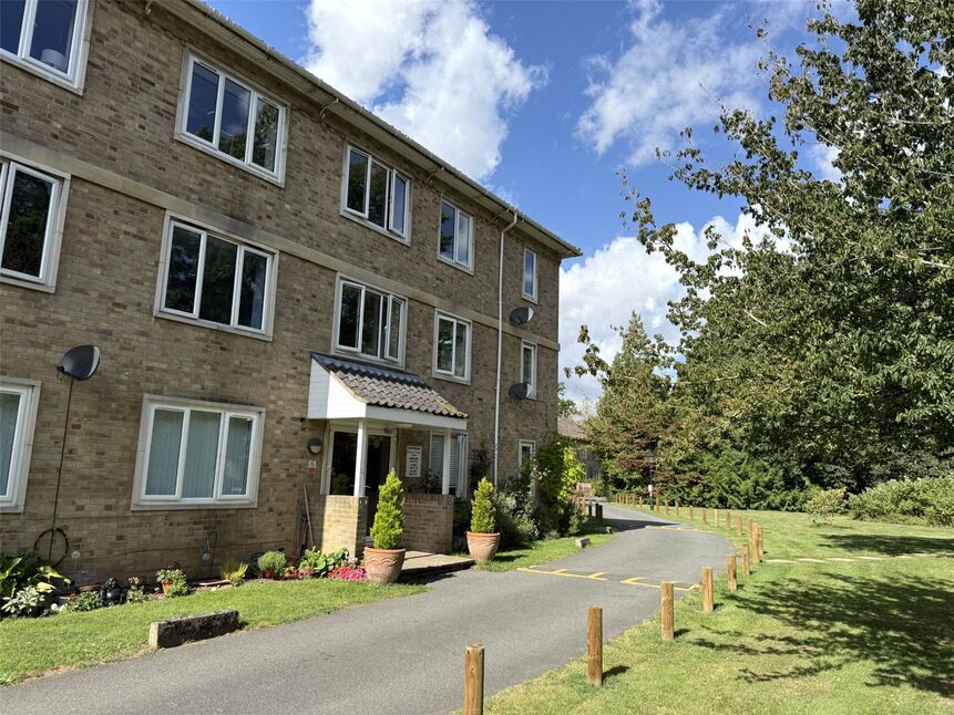 Main image of 2 bedroom  Flat to rent, Keswick Hall, Keswick, Norwich, NR4
