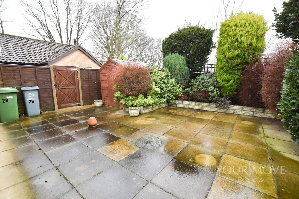 2 bedroom Detached Bungalow for sale, Churchfield Green, St. Williams