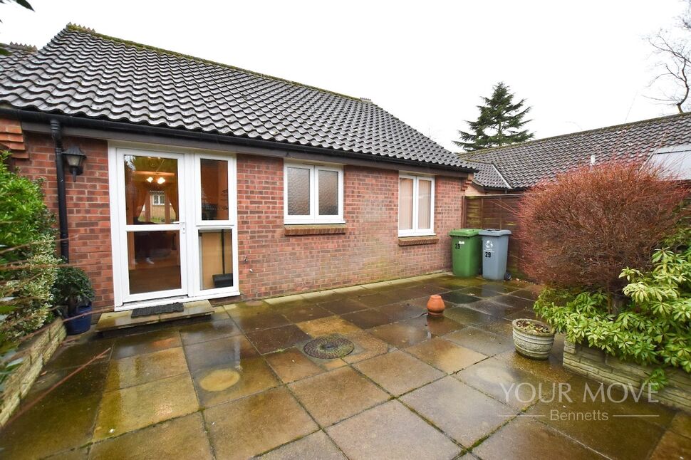 2 bedroom Detached Bungalow for sale, Churchfield Green, St. Williams