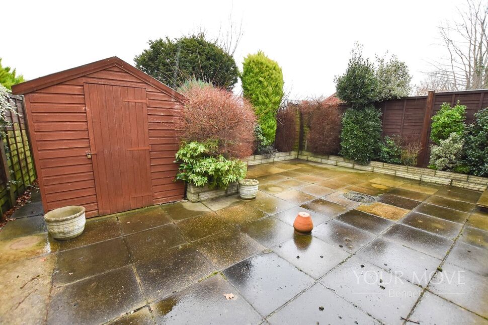 2 bedroom Detached Bungalow for sale, Churchfield Green, St. Williams