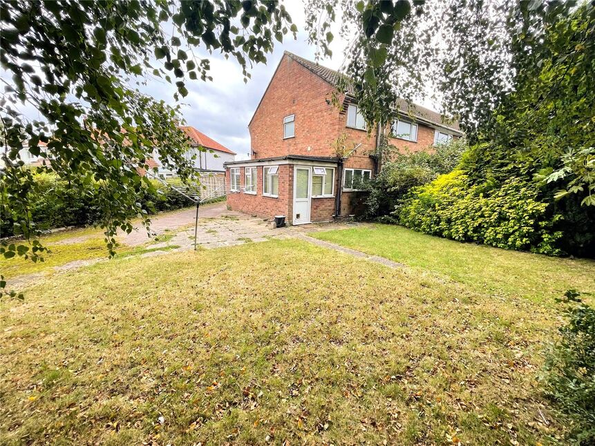 4 bedroom End Terrace House for sale, Orchard Close, Norwich, NR7 £