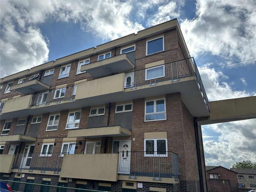 Main image of 3 bedroom Flat for sale, Heathgate, Norwich, Norfolk, NR3
