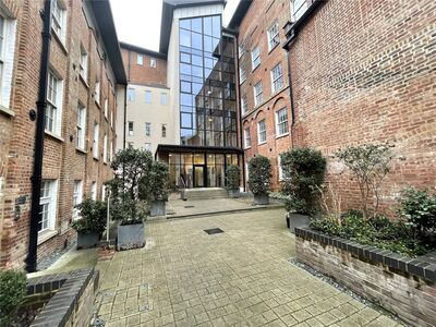 Albion Mill, King Street, 2 bedroom  Flat for sale, £290,000