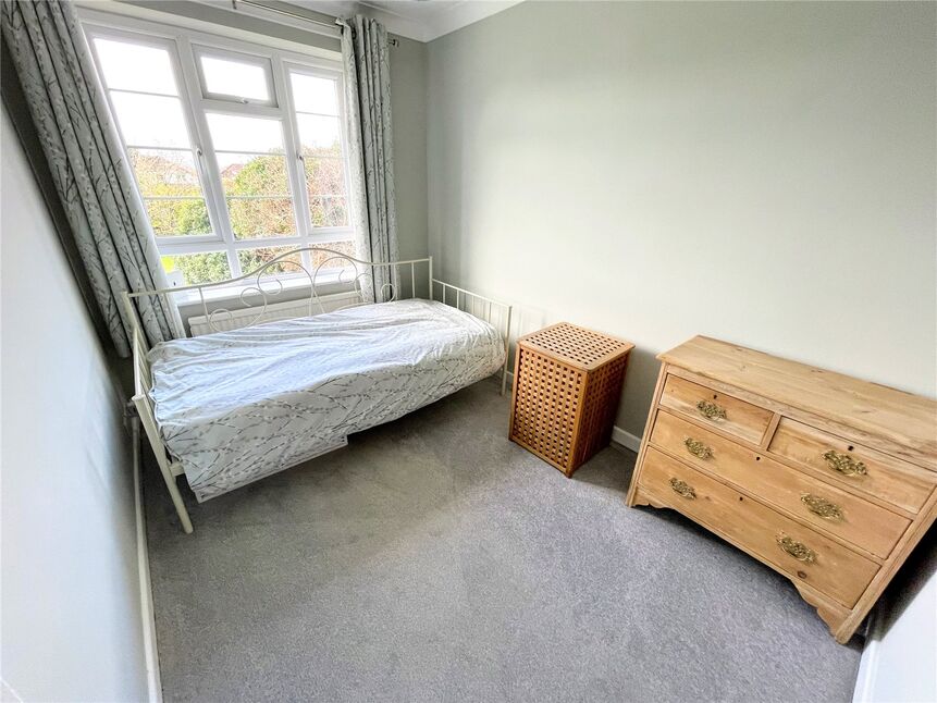 3 bedroom Detached House for sale, Thunder Lane, Norwich, NR7 £450,000