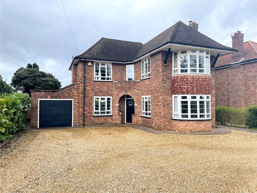 3 bedroom Detached House for sale, Thunder Lane, Norwich, NR7 £450,000
