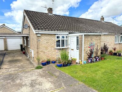 3 bedroom Semi Detached Bungalow for sale