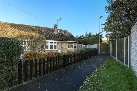 4 bedroom Semi Detached Bungalow for sale