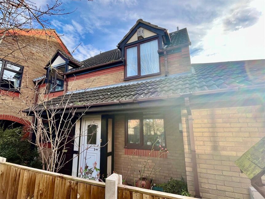 Main image of 2 bedroom Mid Terrace House for sale, Green Court, Norwich, Norfolk, NR7