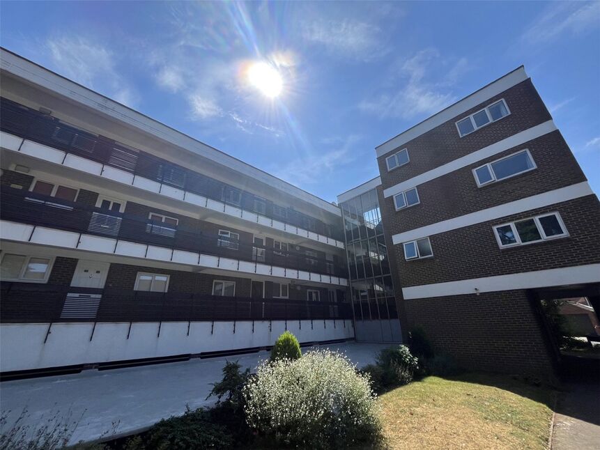 Main image of 2 bedroom Flat to rent, Cairns Court, Norwich, Norfolk, NR4