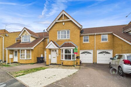 Aldwell Close, 3 bedroom  House to rent, £1,300 pcm