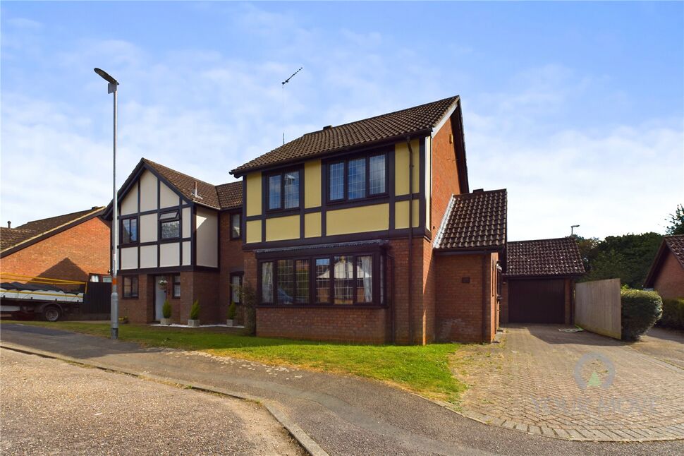 3 bedroom Detached House to rent
