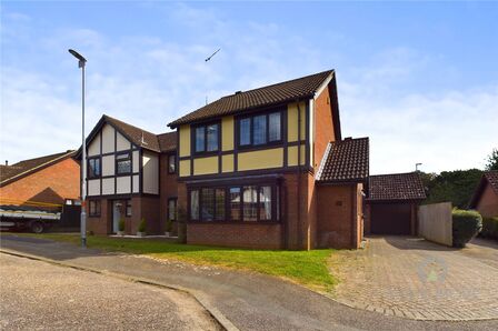 3 bedroom Detached House to rent