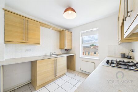 2 bedroom  Flat to rent