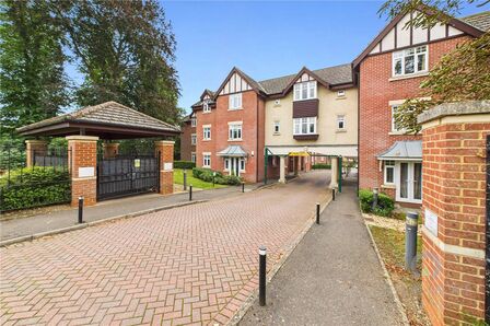 Welford Road, 2 bedroom Flat to rent, &pound;850 pcm