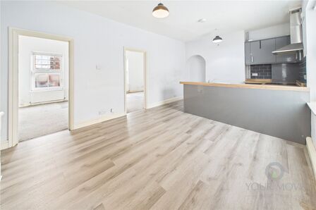 St. Michaels Road, 2 bedroom Flat to rent, &pound;875 pcm