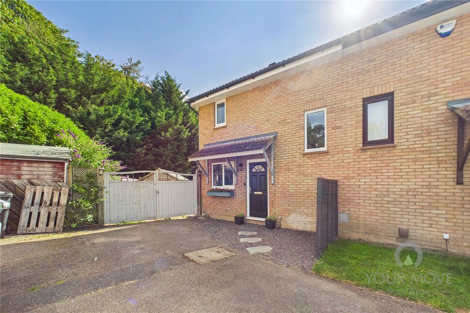 2 bedroom Semi Detached House for sale