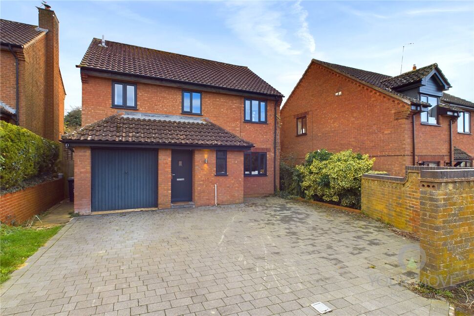 Main image of 4 bedroom Detached House for sale, Hawthorn Drive, Thrapston, Kettering, NN14