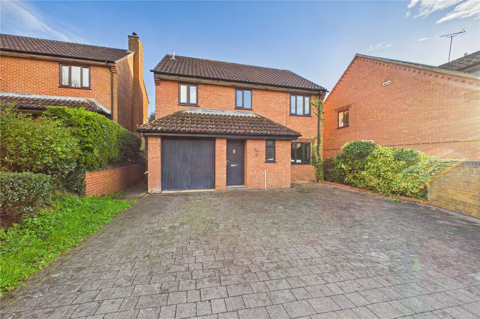 Main image of 4 bedroom Detached House for sale, Hawthorn Drive, Thrapston, Kettering, NN14