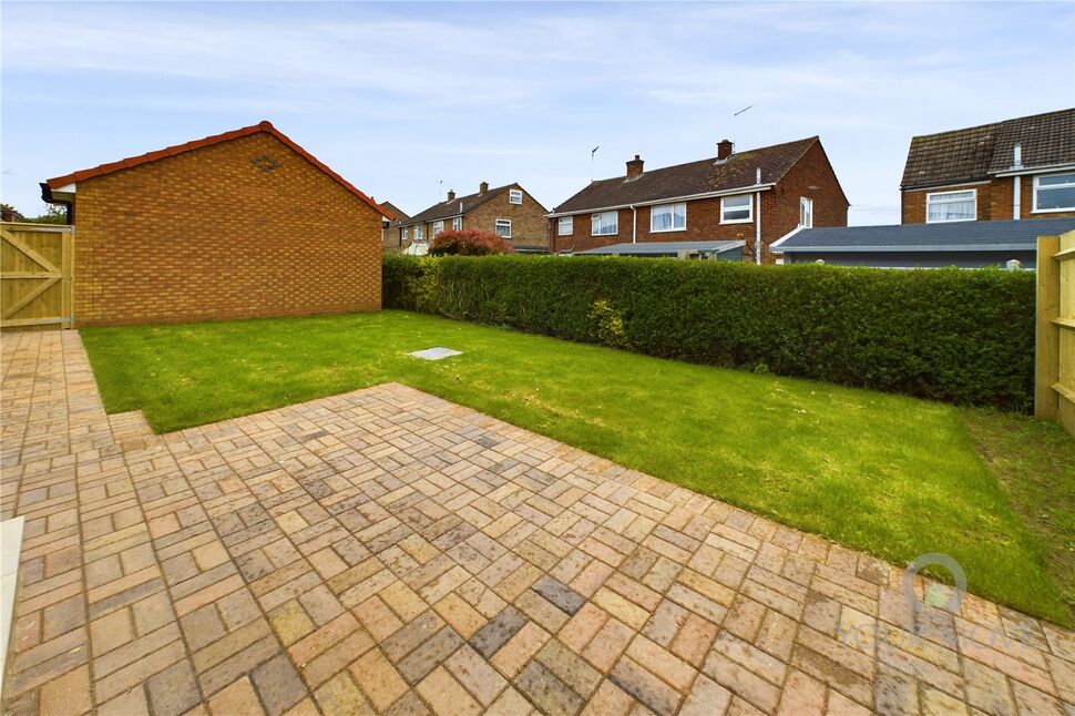 2 bedroom Detached Bungalow for sale, Coulon Close, Irchester, NN29 £