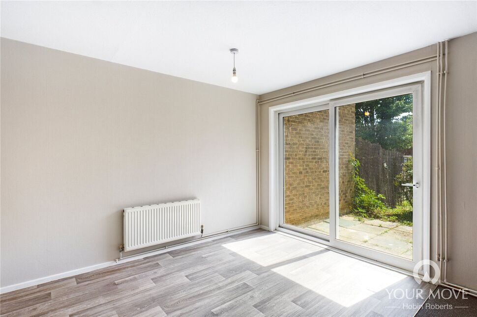 3 bedroom End Terrace House for sale, Nicholls Court, Thorplands, NN3 £220,000