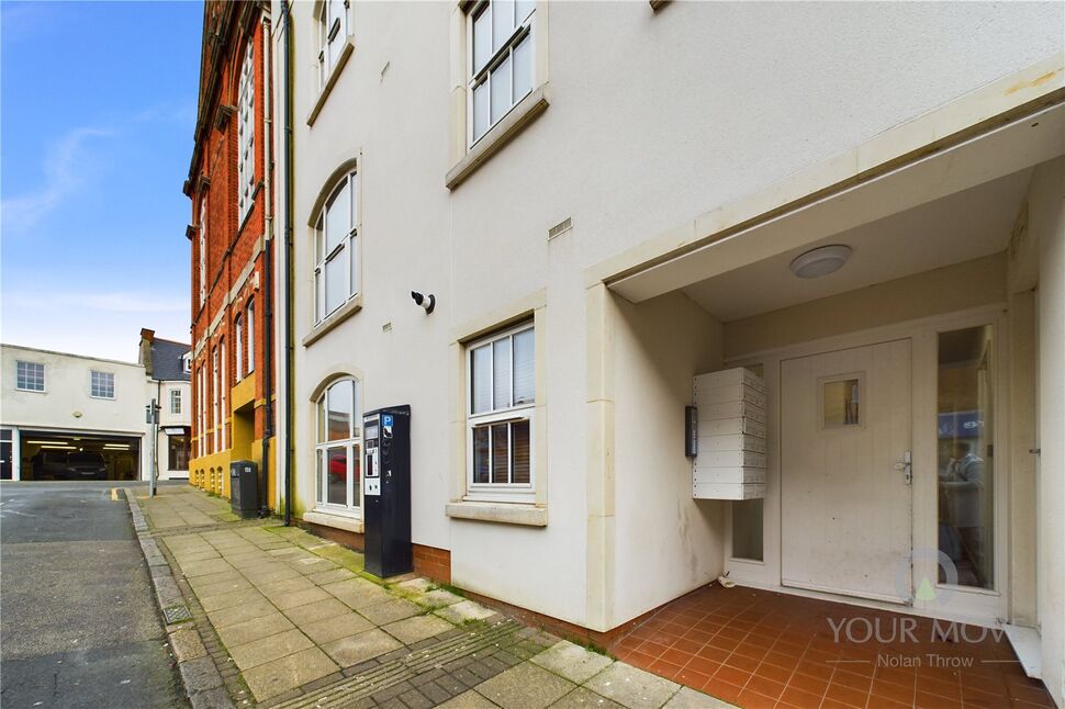 Main image of 2 bedroom Flat to rent, Flat 4, 52-56, Hazelwood Road, Northamptonshire, NN1
